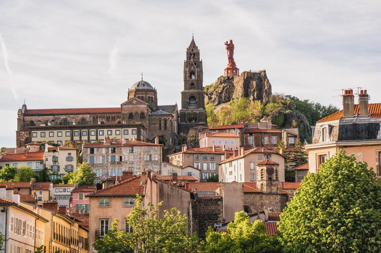 Hotel Ibis Styles Le Puy En Velay Esterno foto