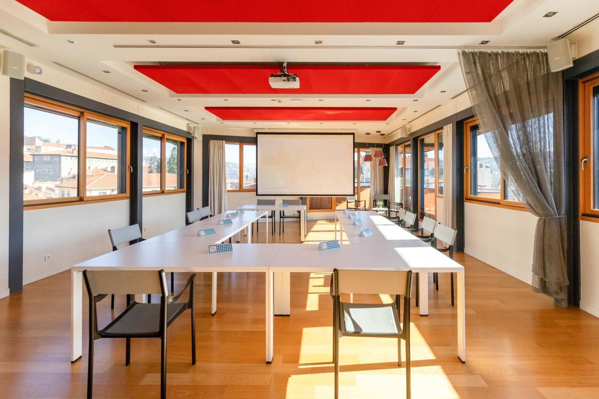 Hotel Ibis Styles Le Puy En Velay Esterno foto