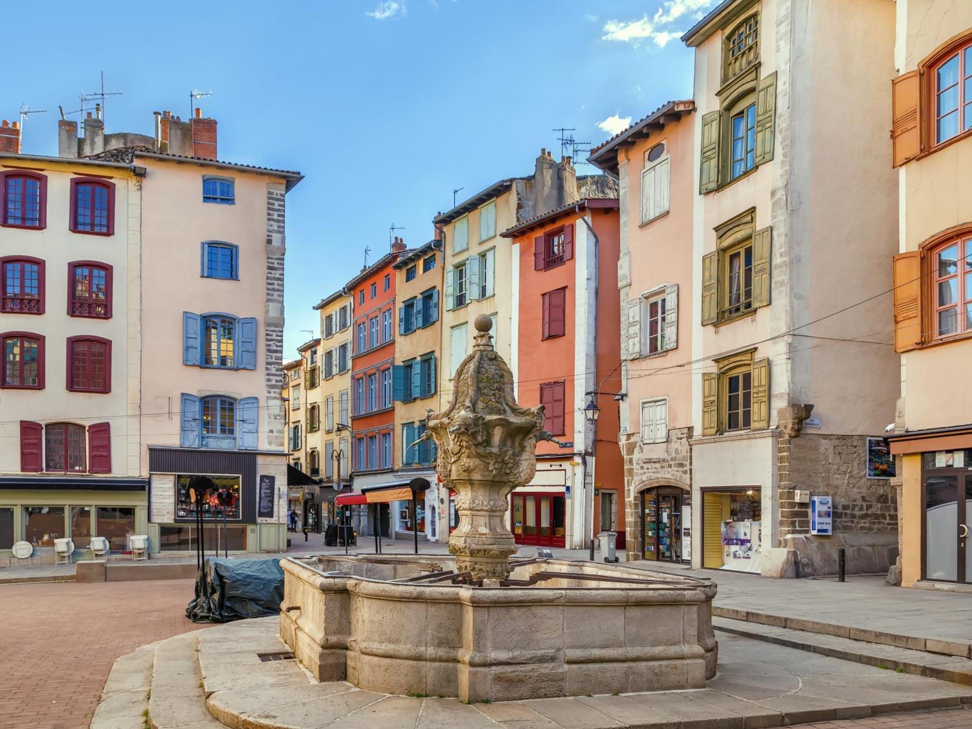 Hotel Ibis Styles Le Puy En Velay Esterno foto